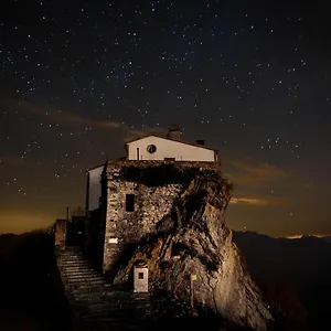  Inn Santuario De Bellmunt